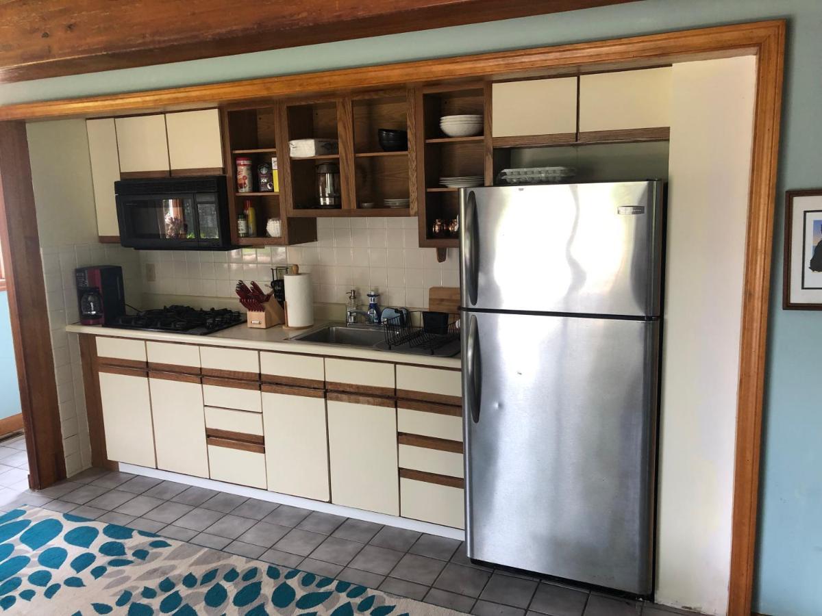 1 Bed Cottage, Partial Waterviews & Water Access Westport 외부 사진